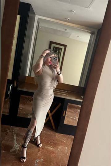 680687637 | SALOME | Chica