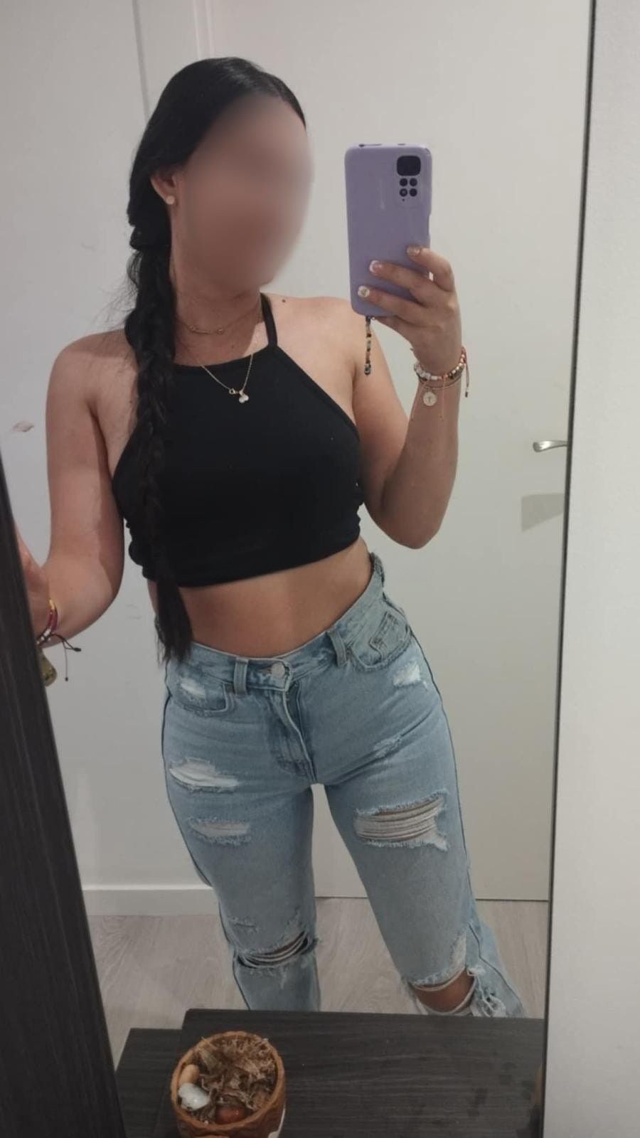 657520399 | SAMANTHA | Chica