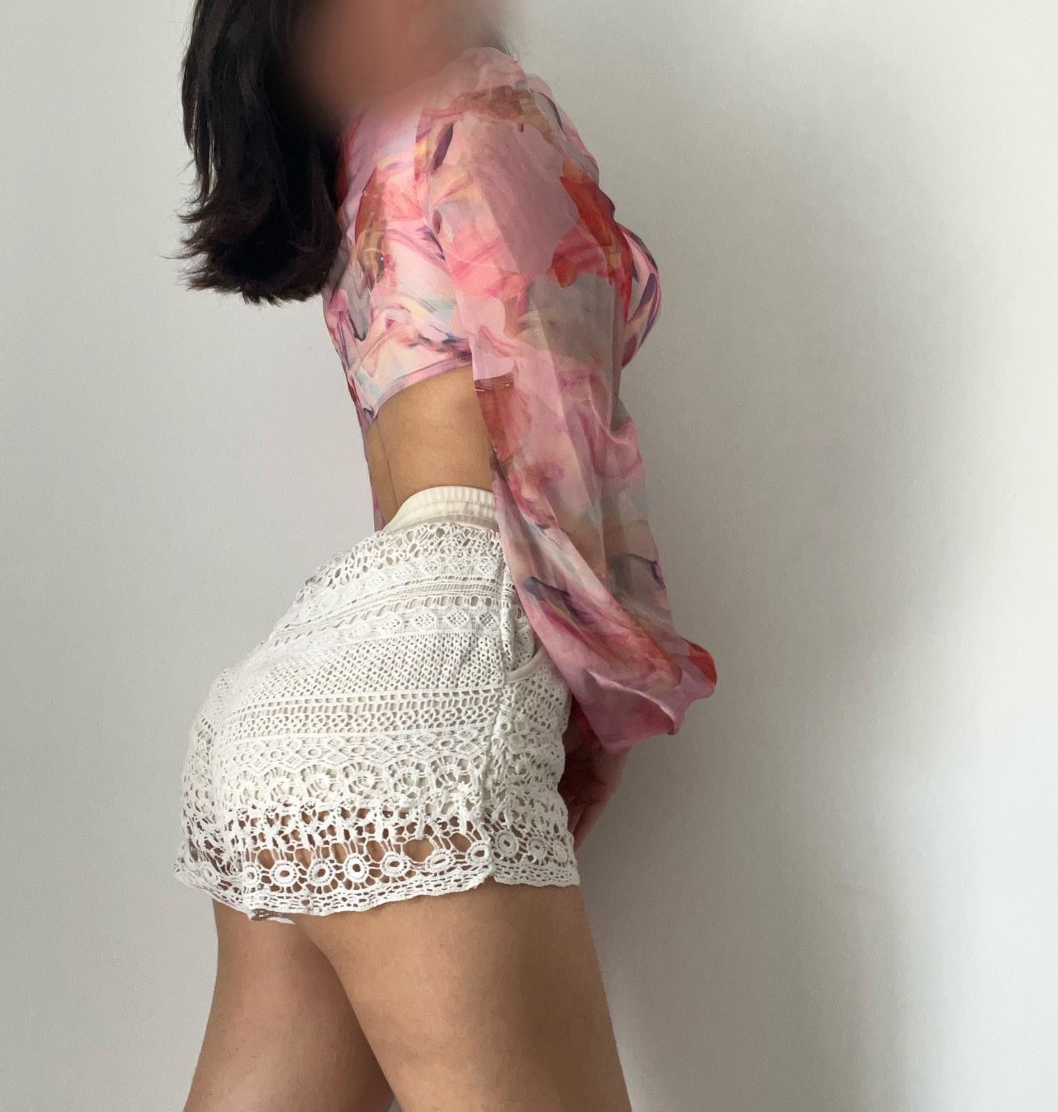 600945360 | ELISA | Chica