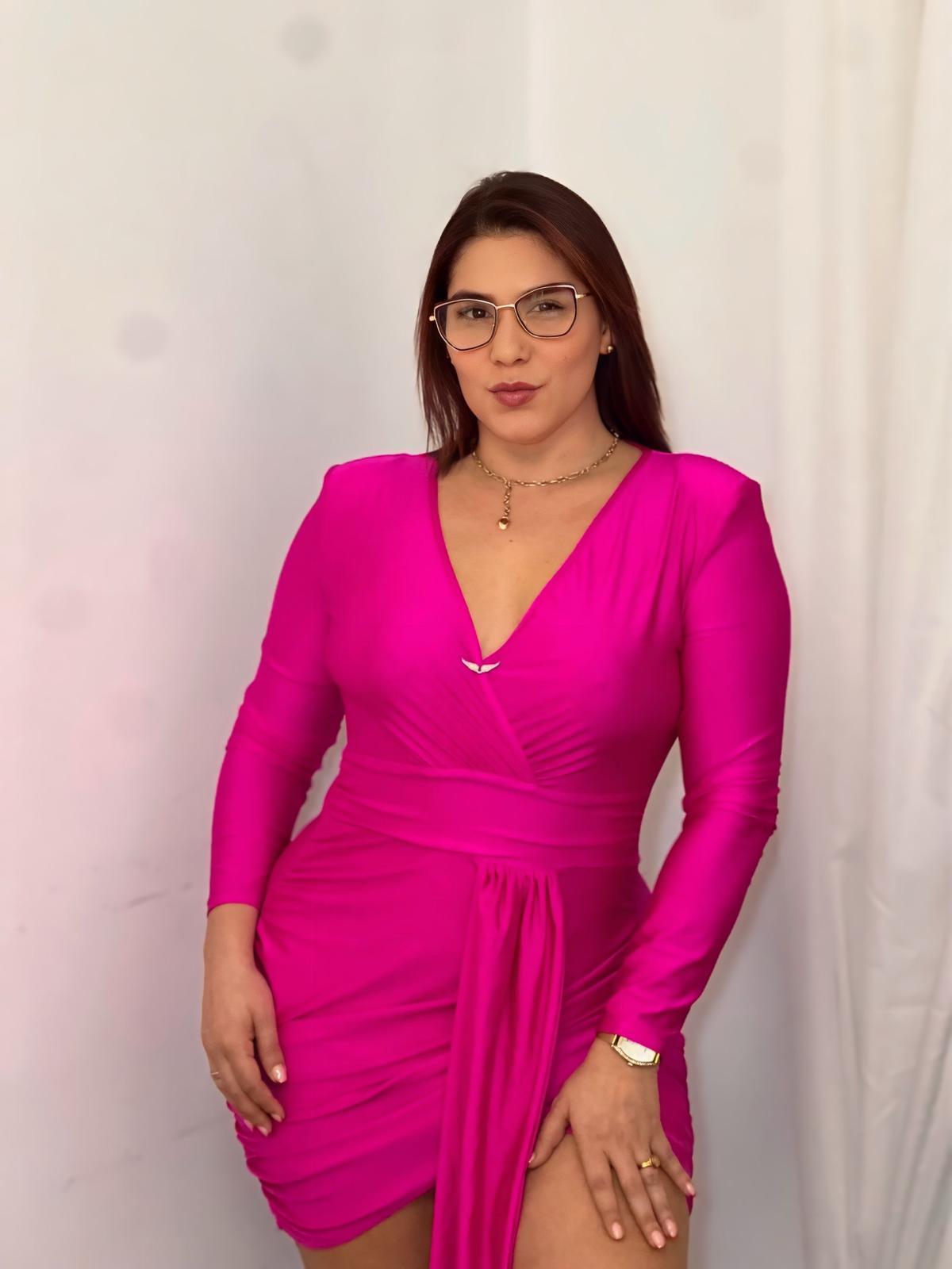 671134267 | RENATA | Chica