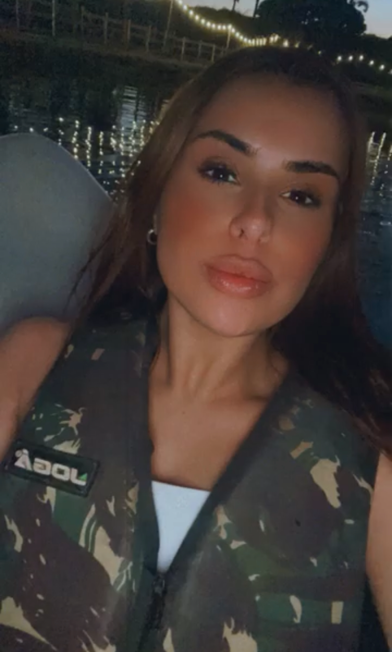 602736534 | ISABELA | Chica