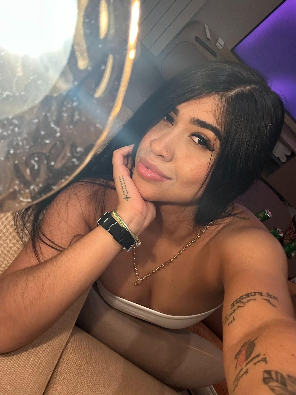 671134267 | ANTONELLA | Chica
