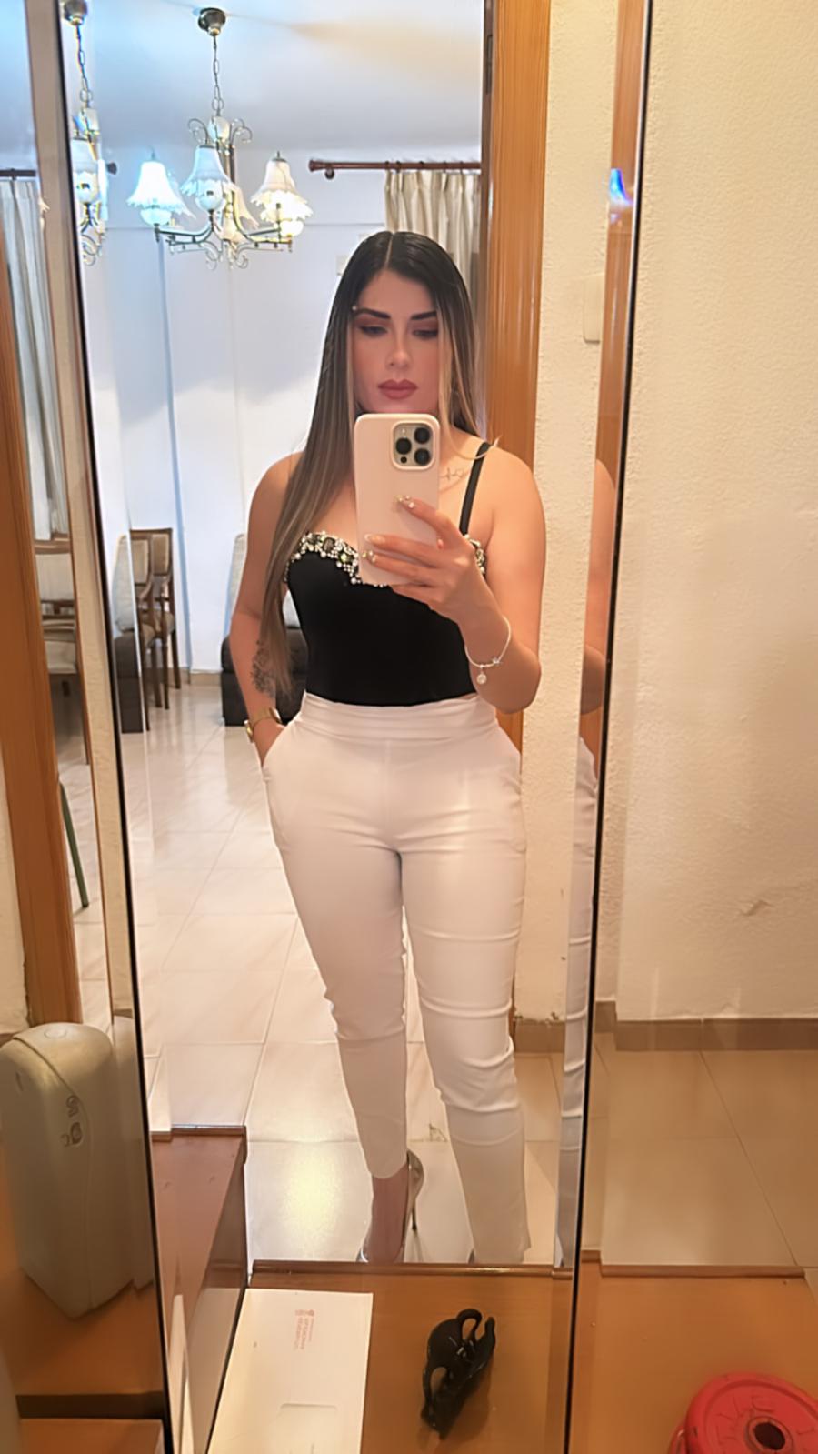 613786626 | PAOLA | Chica
