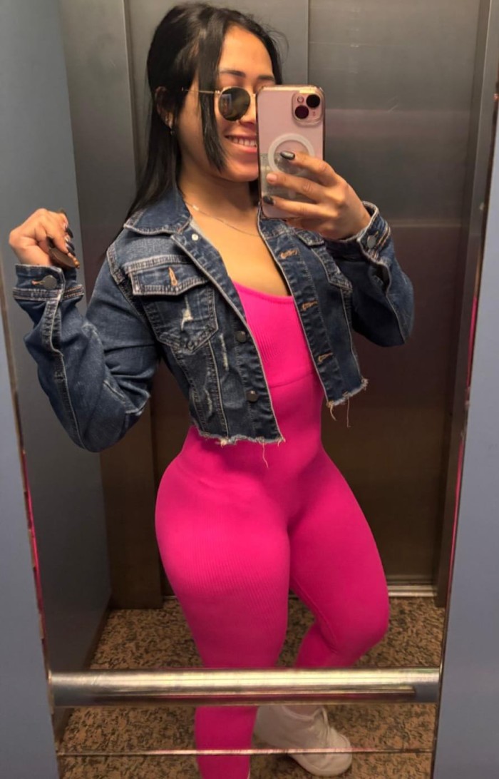 642434067 | CLAU | Chica