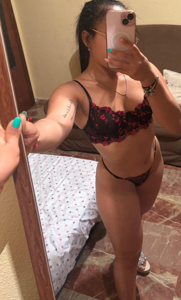 642434067 | CLAU | Chica
