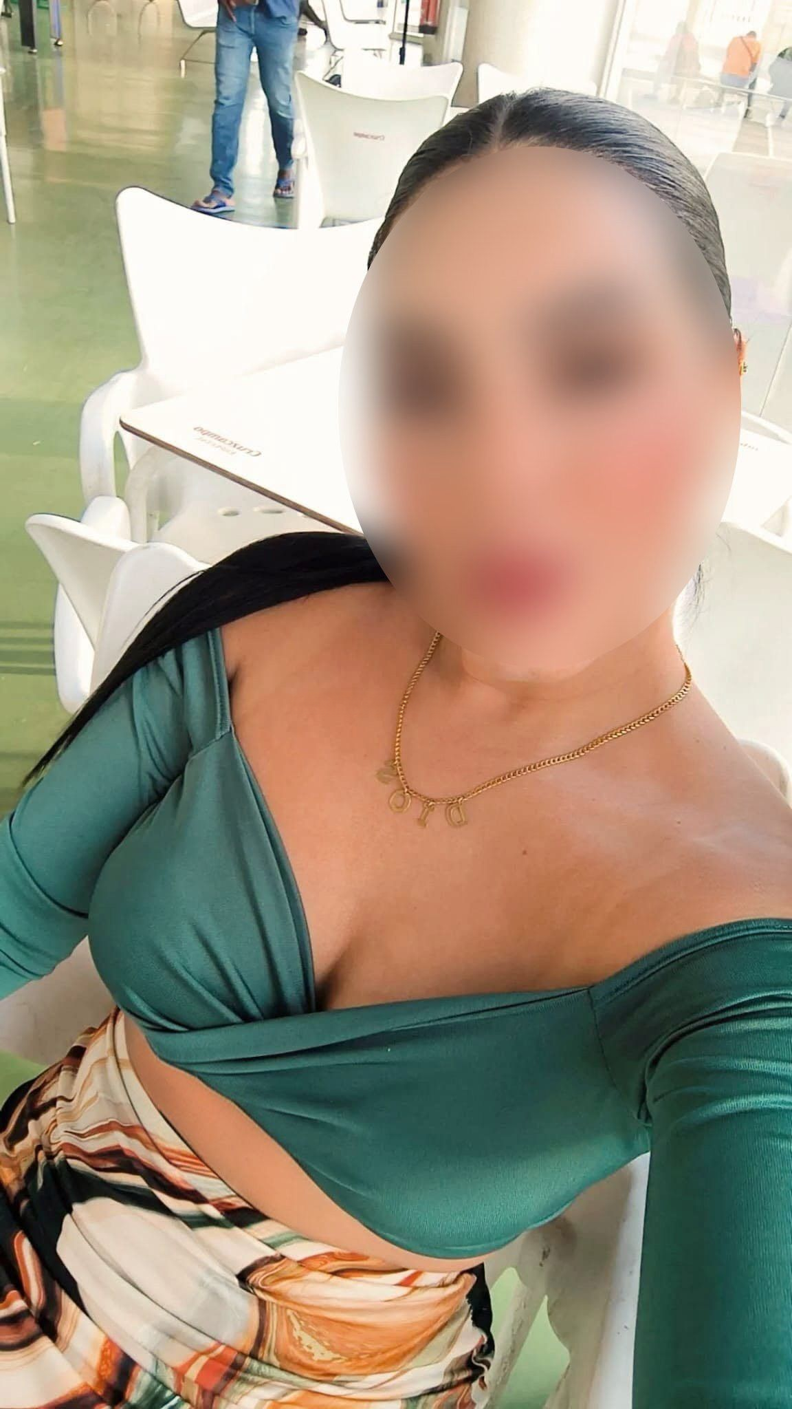 633393078 | CRISTAL | Chica