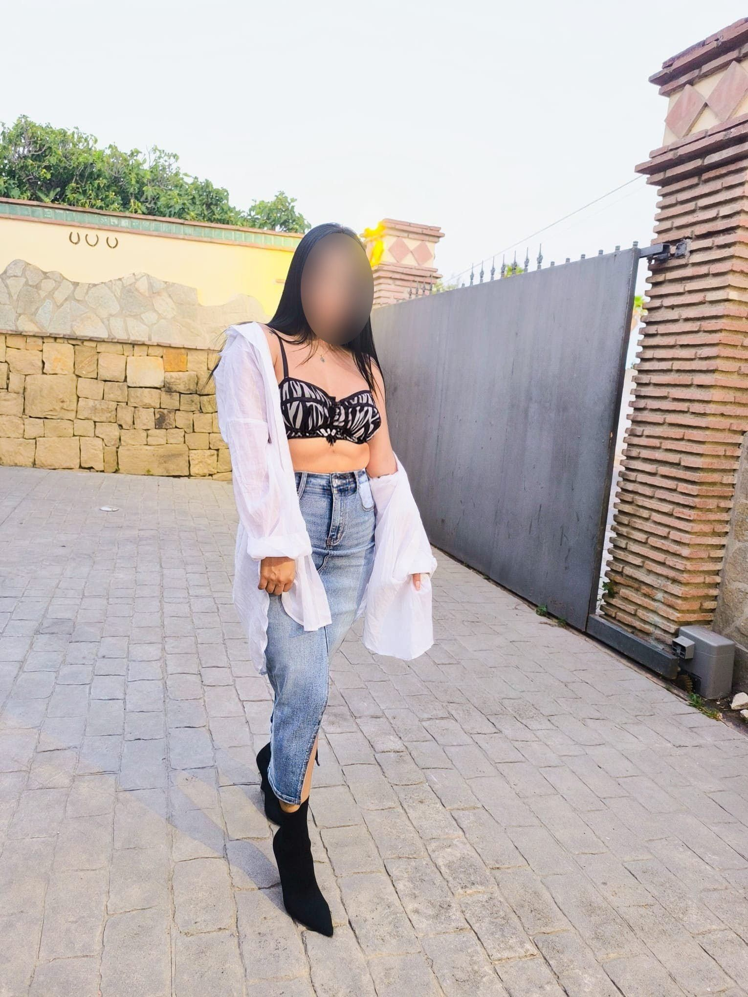 633393078 | CRISTAL | Chica