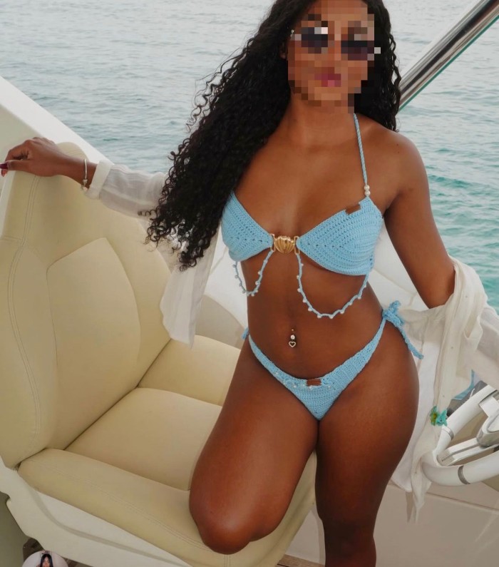 691854297 | DULCE | Chica