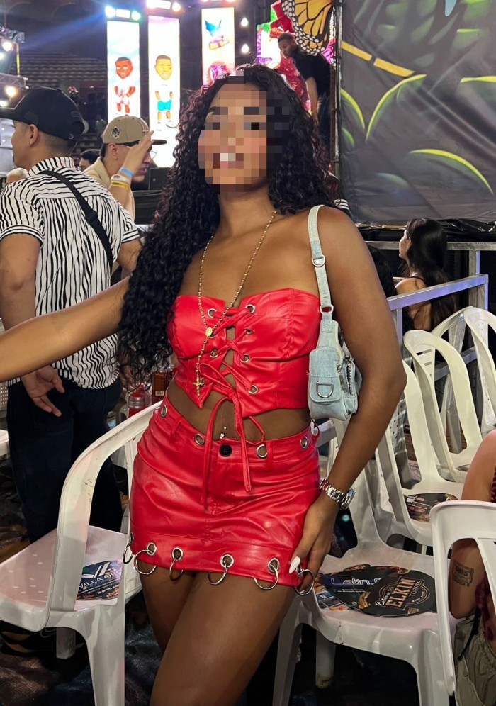 691854297 | DULCE | Chica