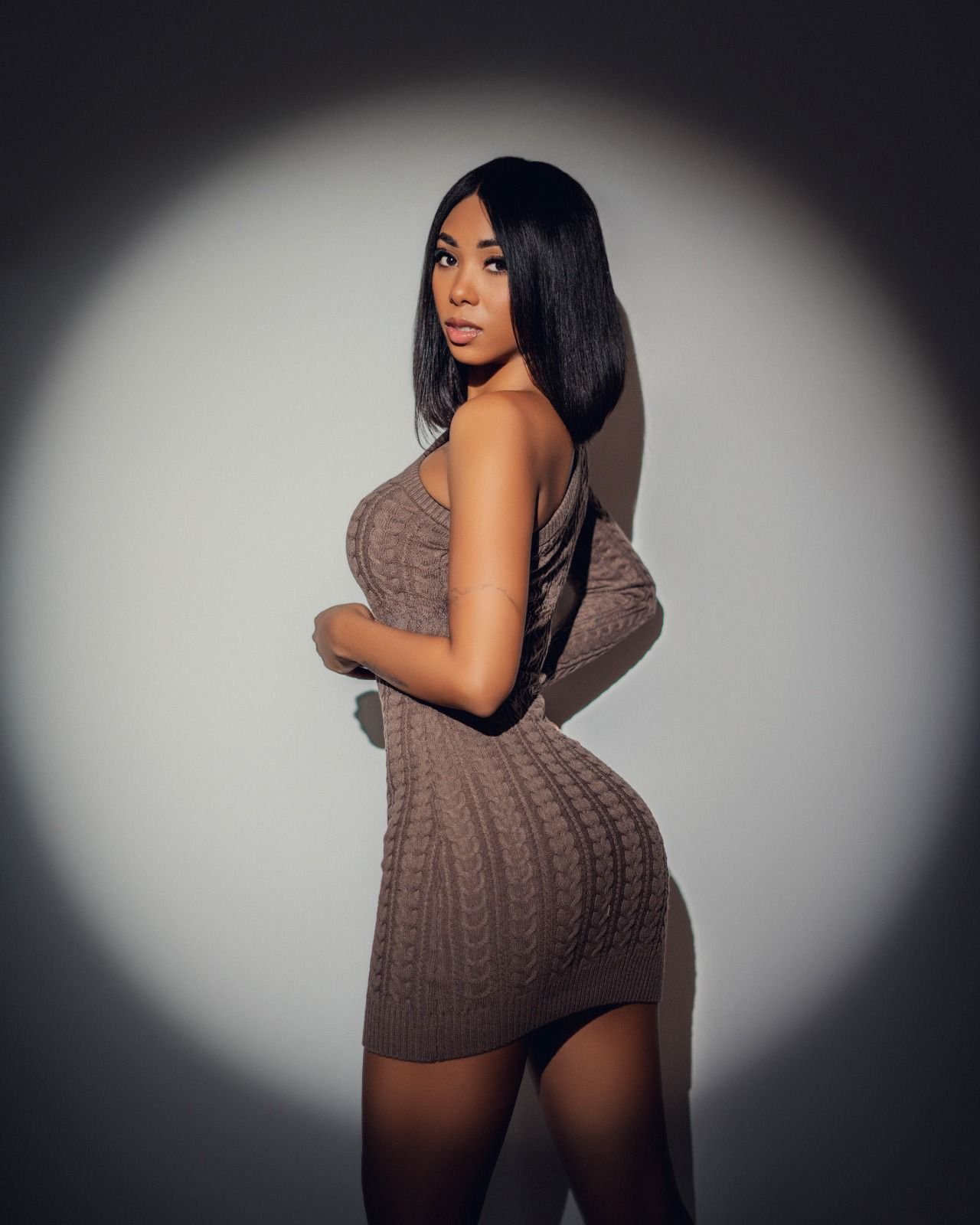 614965011 | CAMILA | Chica