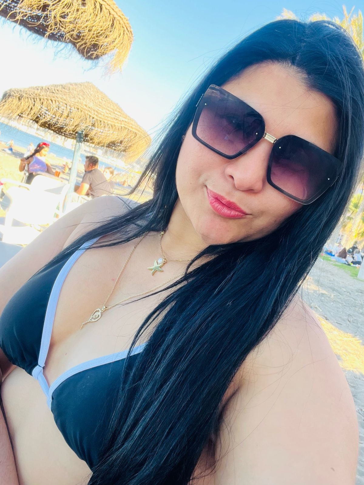 604121253 | NAYARA | Chica