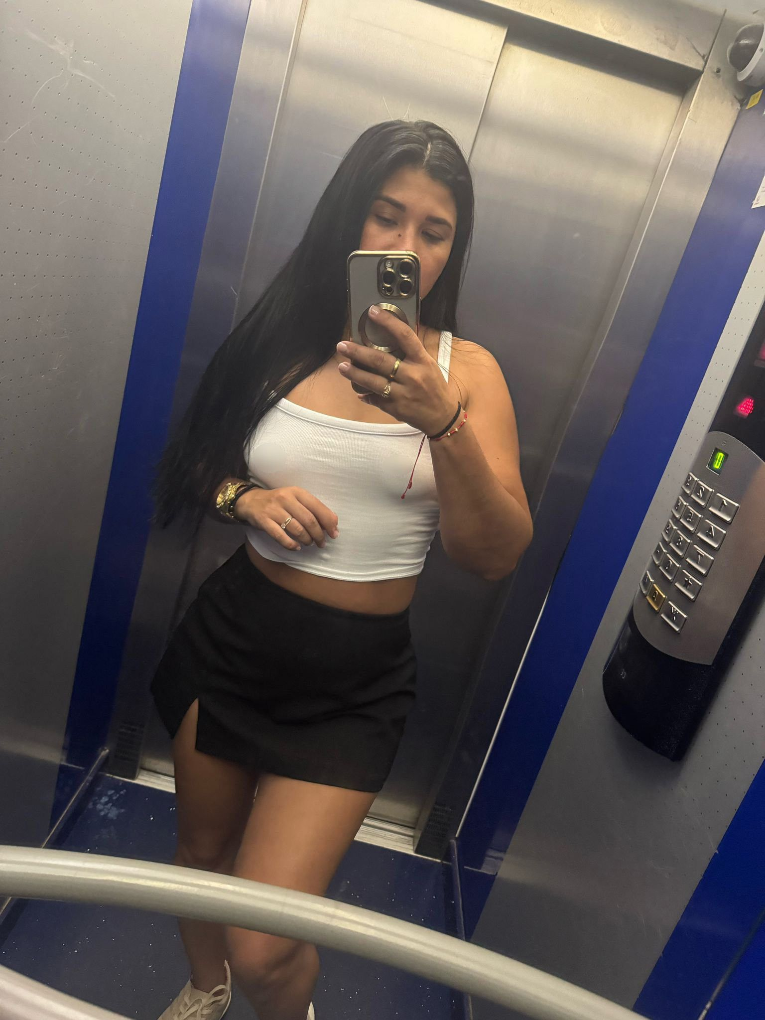 604121253 | NAYARA | Chica