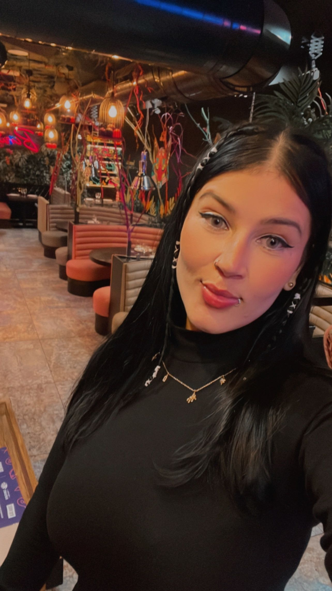 641324309 | JUANITA | Chica