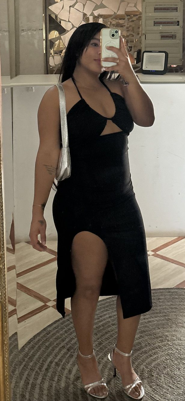 614335195 | VICTORIA | Chica