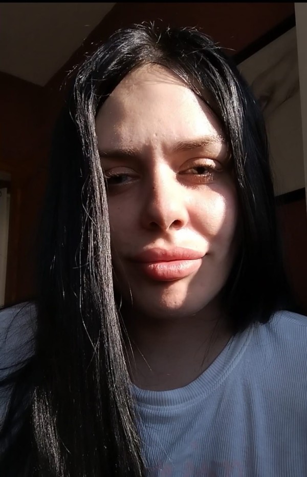 612494807 | CARLOT | Chica