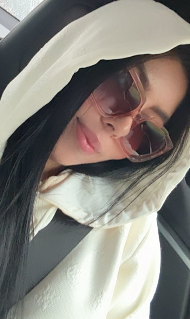 652943568 | LUCIANA | Chica