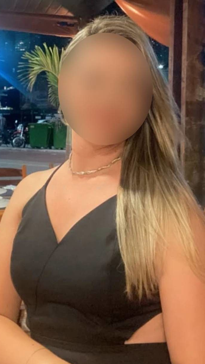 614887178 | LEILA | Chica