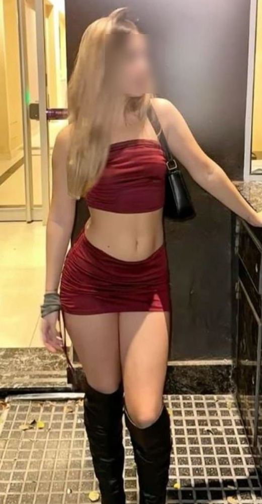 613468777 | CLARA | Chica