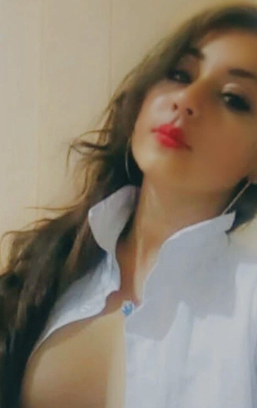632374350 | SARA | Puta