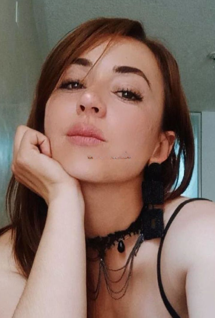 632374350 | SARA | Puta
