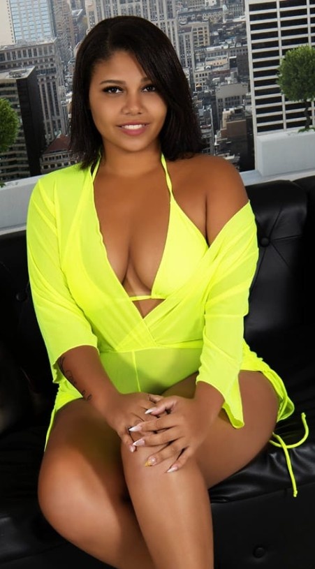 614886750 | BRUNA | Chica