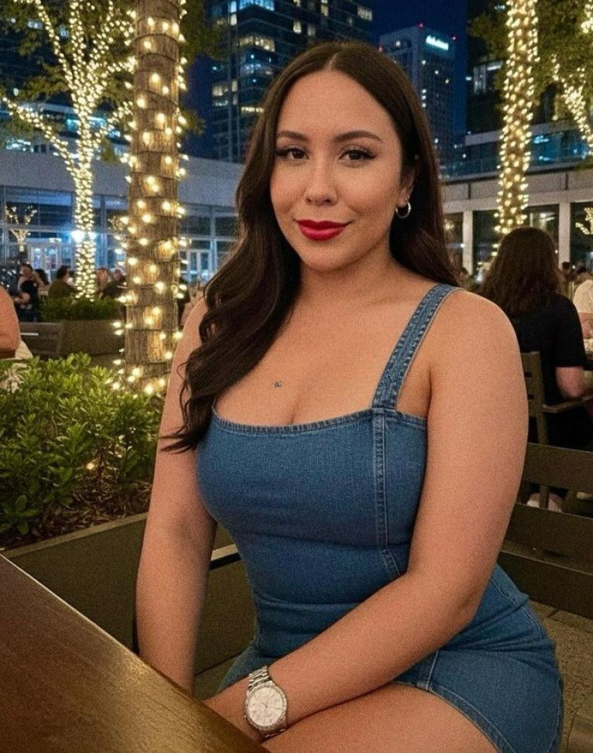 633082145 | LUNA | Chica