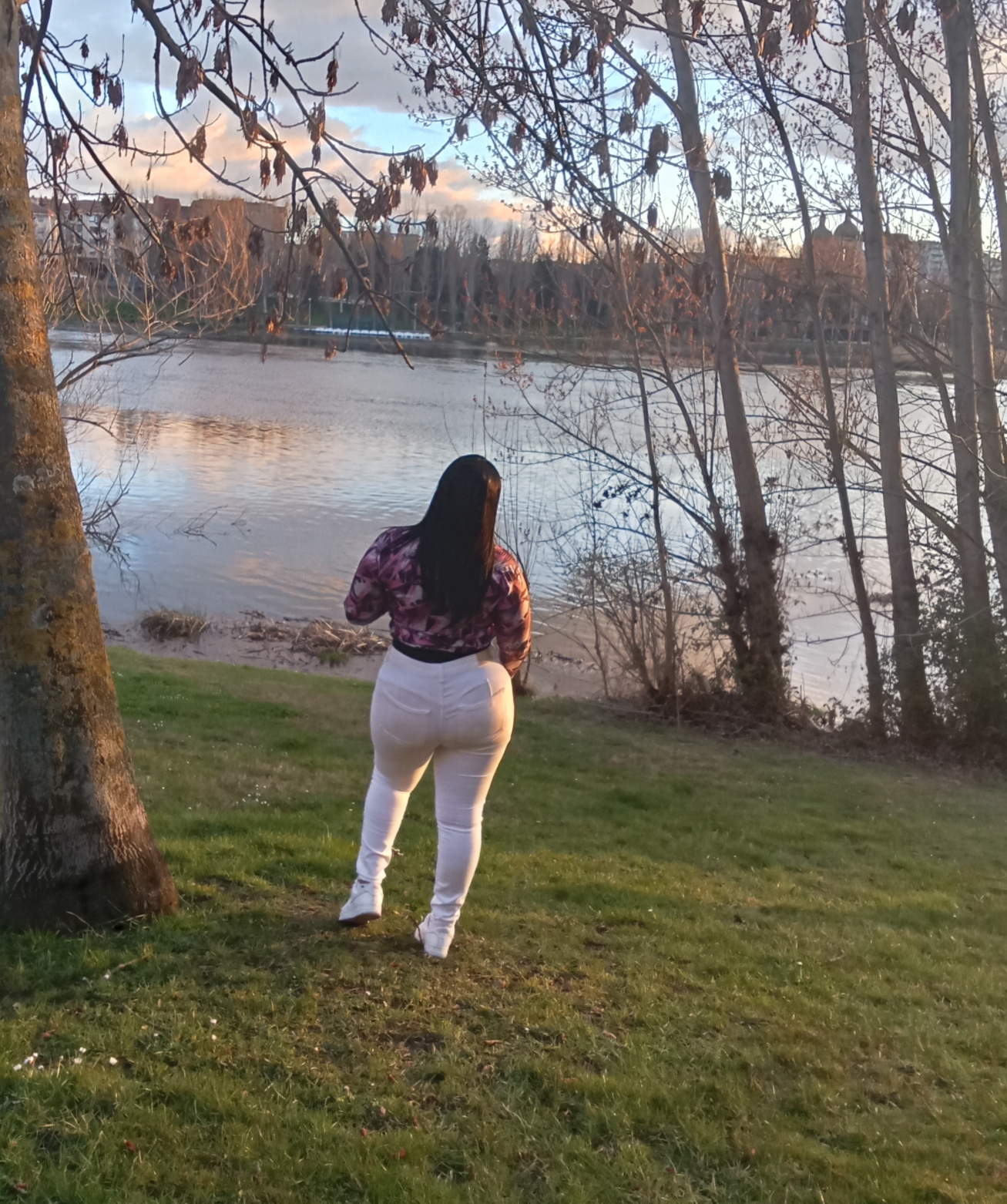 603341820 | GINA | Chica