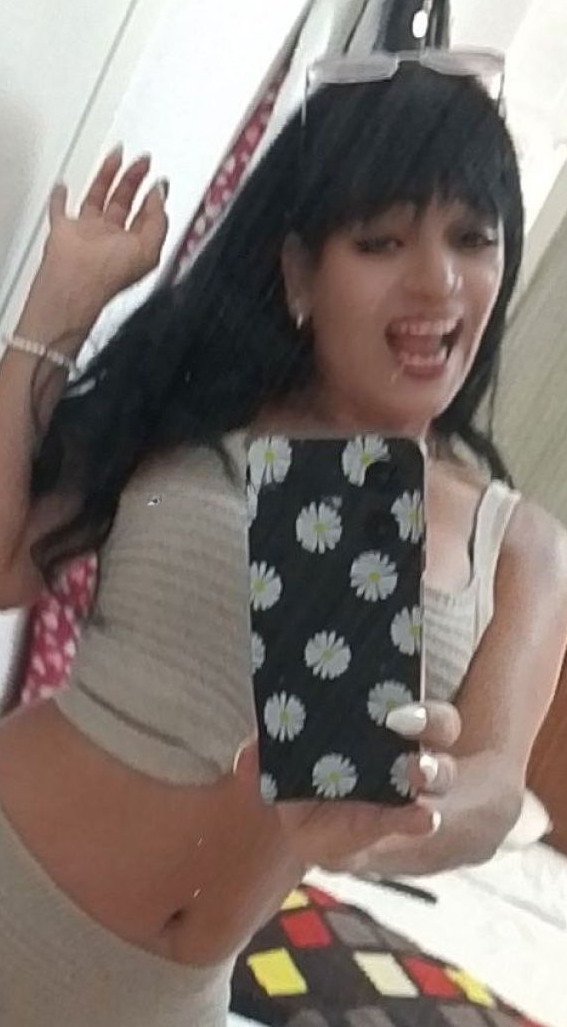 603621223 | CHANTAL | Chica