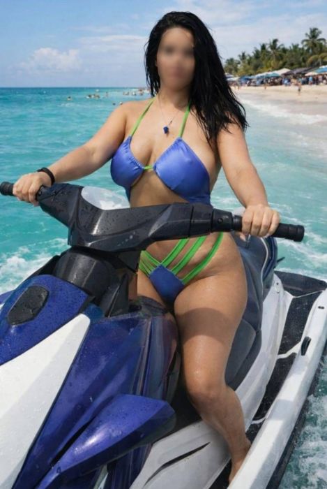 693351474 | DIANA | Chica