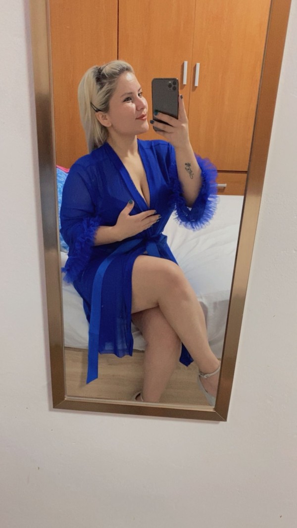 624956187 | MÍA | Chica