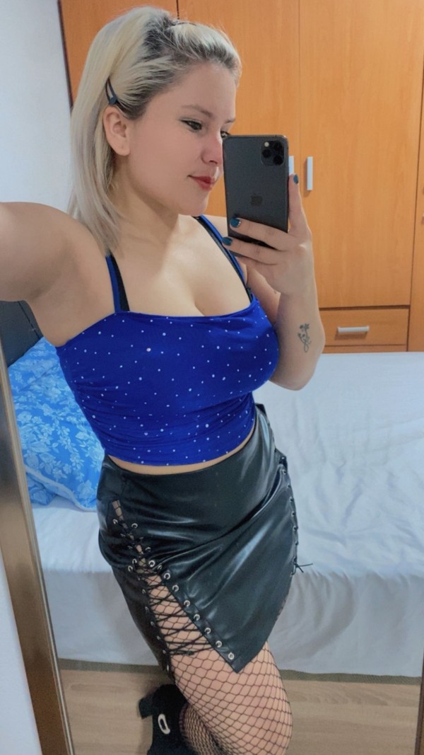 624956187 | MÍA | Chica