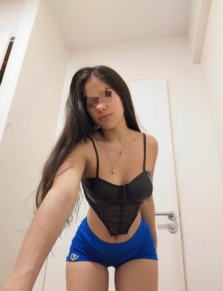 604221017 | JADY | Chica