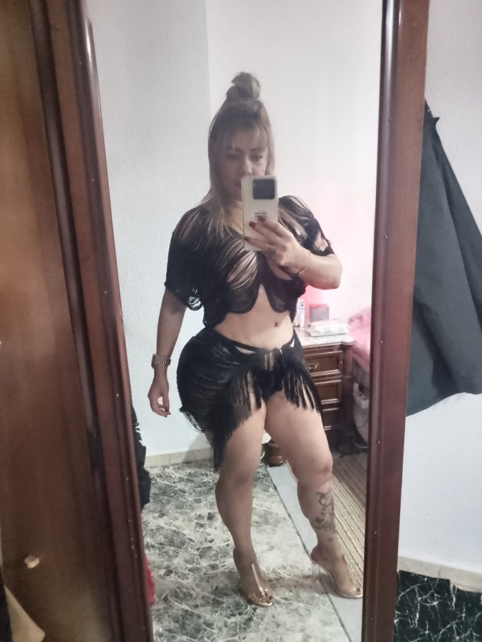 666476749 | ANDREINA | Chica