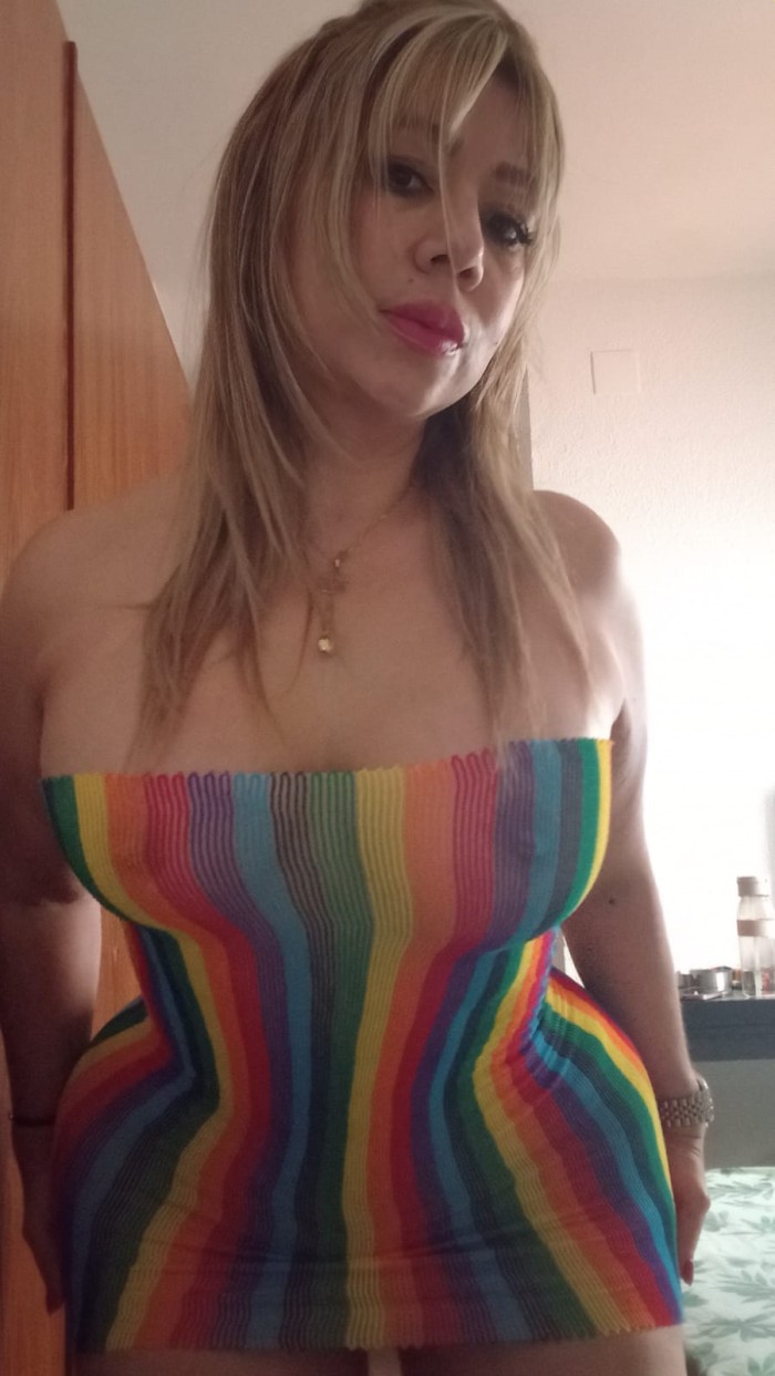 666476749 | ANDREINA | Chica