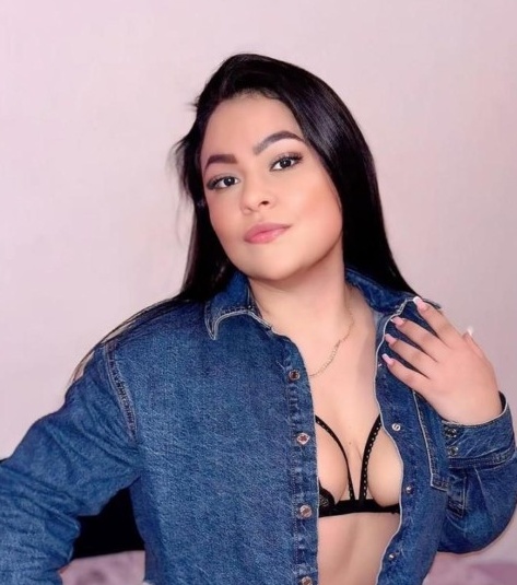 614072392 | LUNA | Chica