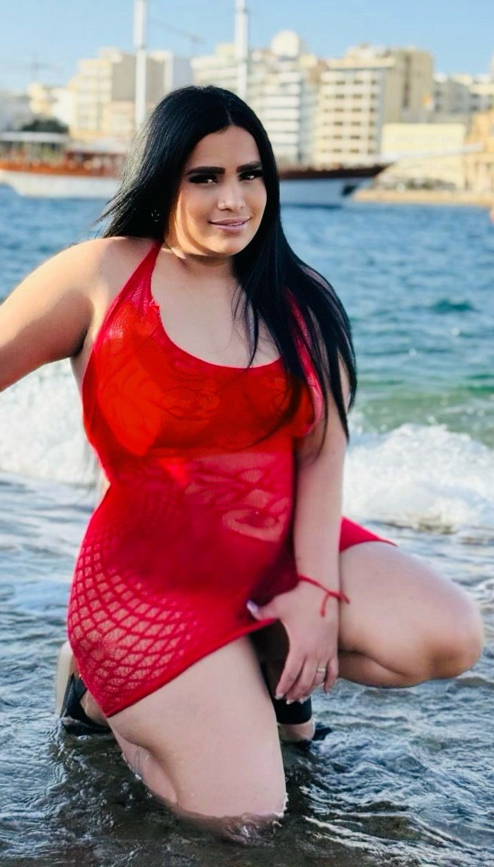 632923914 | SARA | Chica