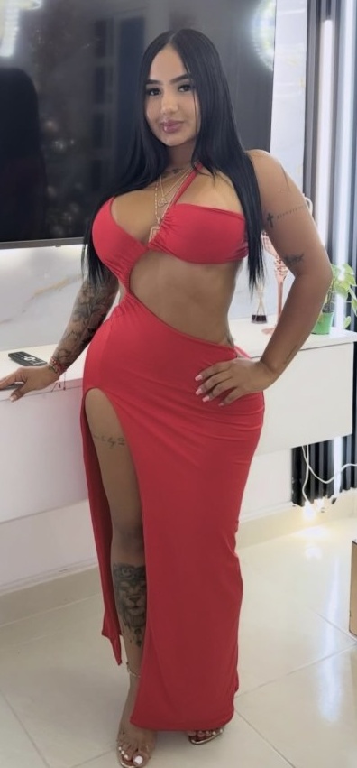 610132804 | NATHALIA | Chica