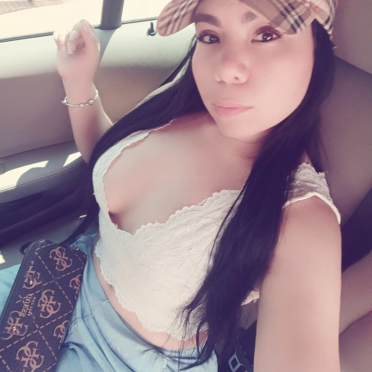 641263860 | PAMELA | Chica