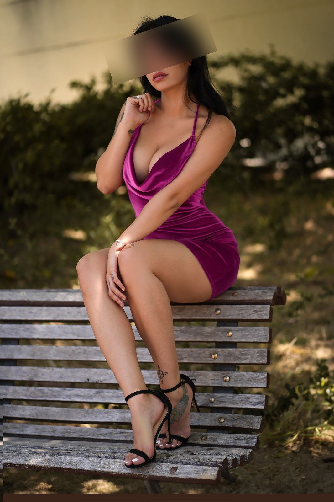 670849727 | ANGIE | Chica