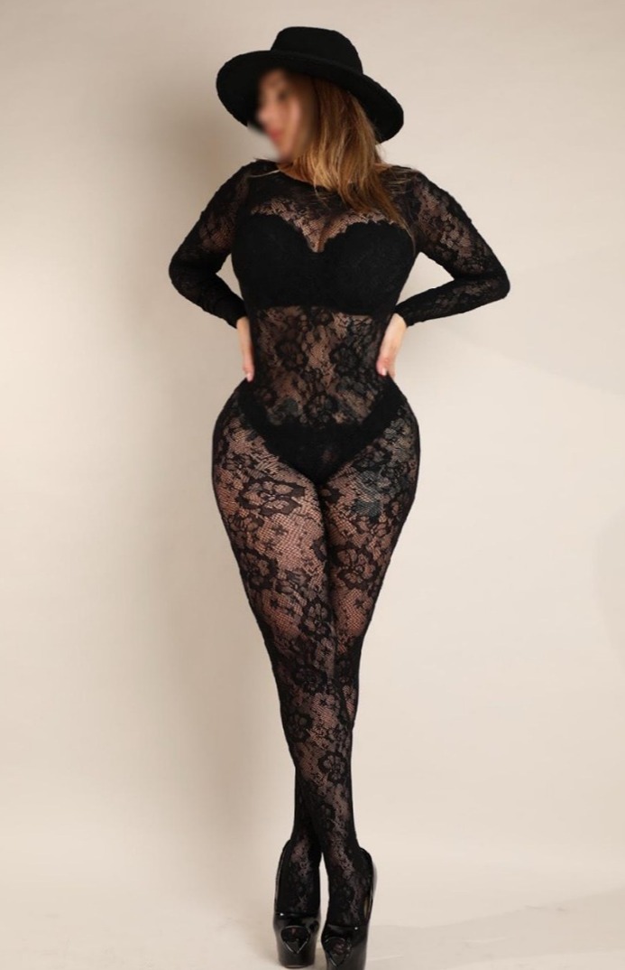 695956143 | ZARA | Chica