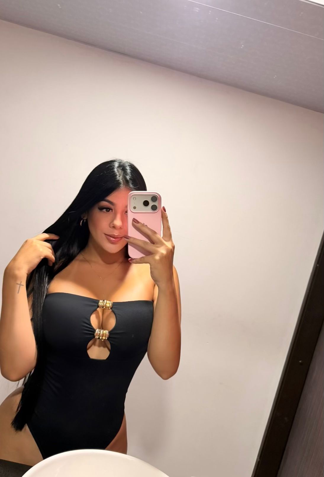 603298277 | CRISTAL | Chica