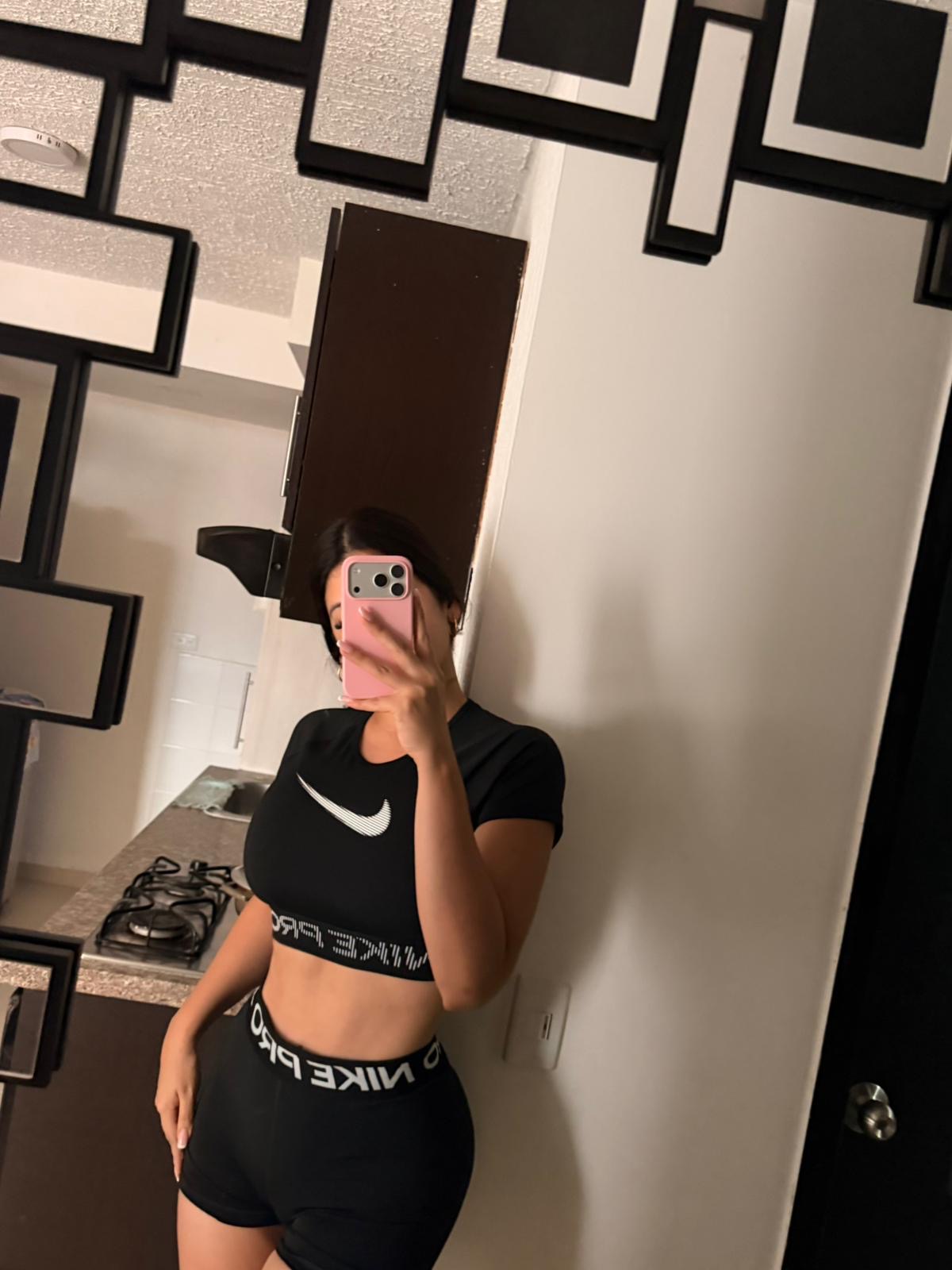 603298277 | CRISTAL | Chica