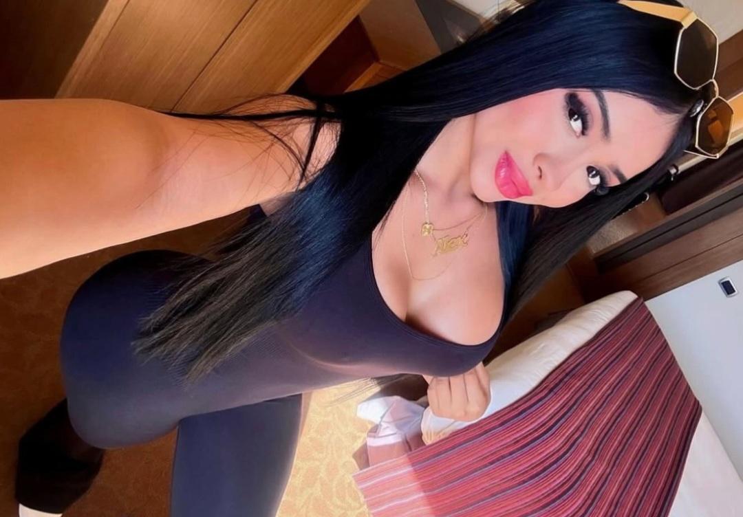 695570927 | VALENTINA | Chica