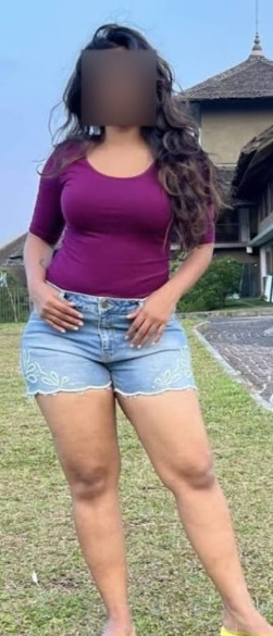 641700683 | LATINA | Chica