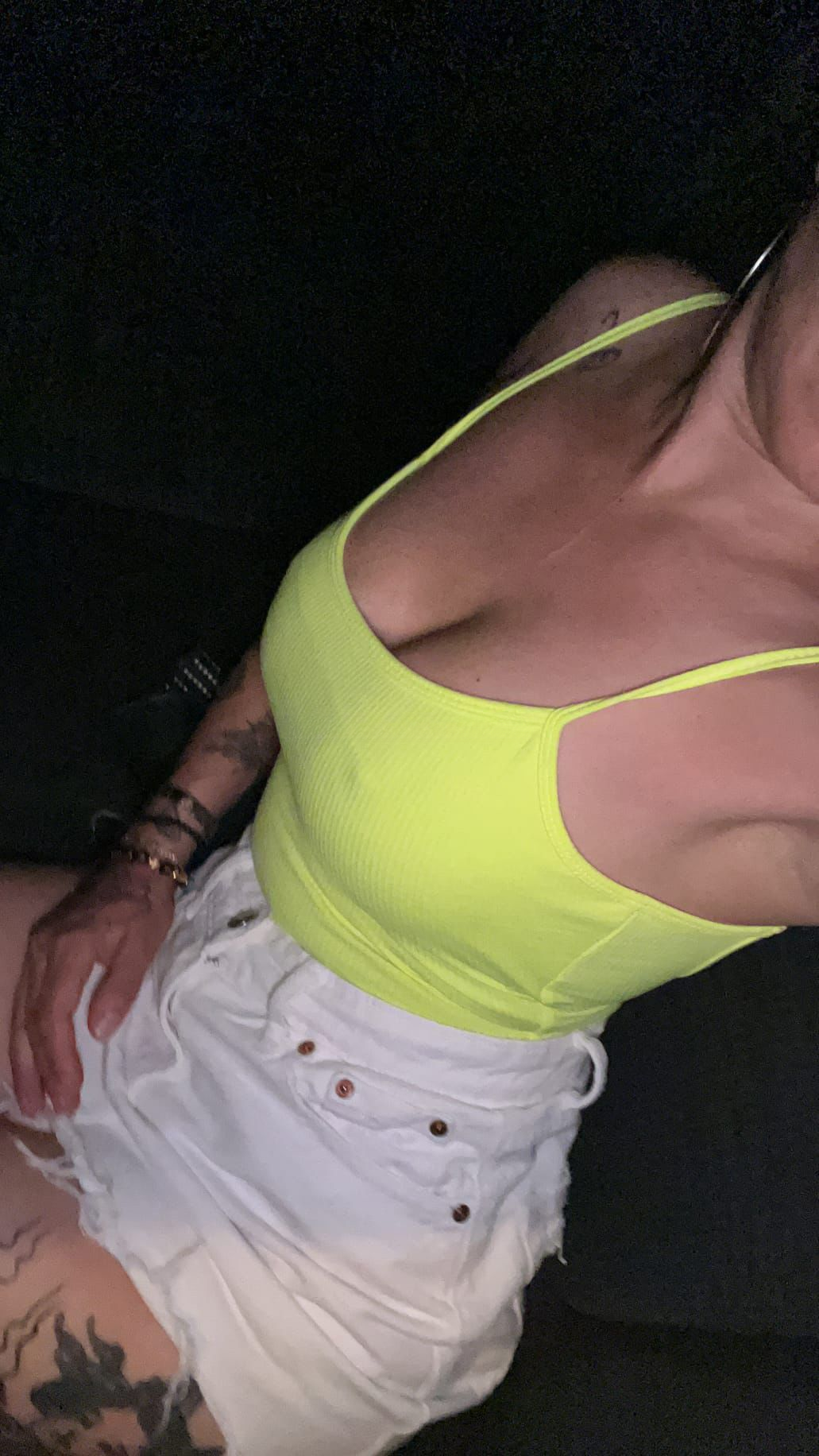 661123463 | CLAUDIA | Chica