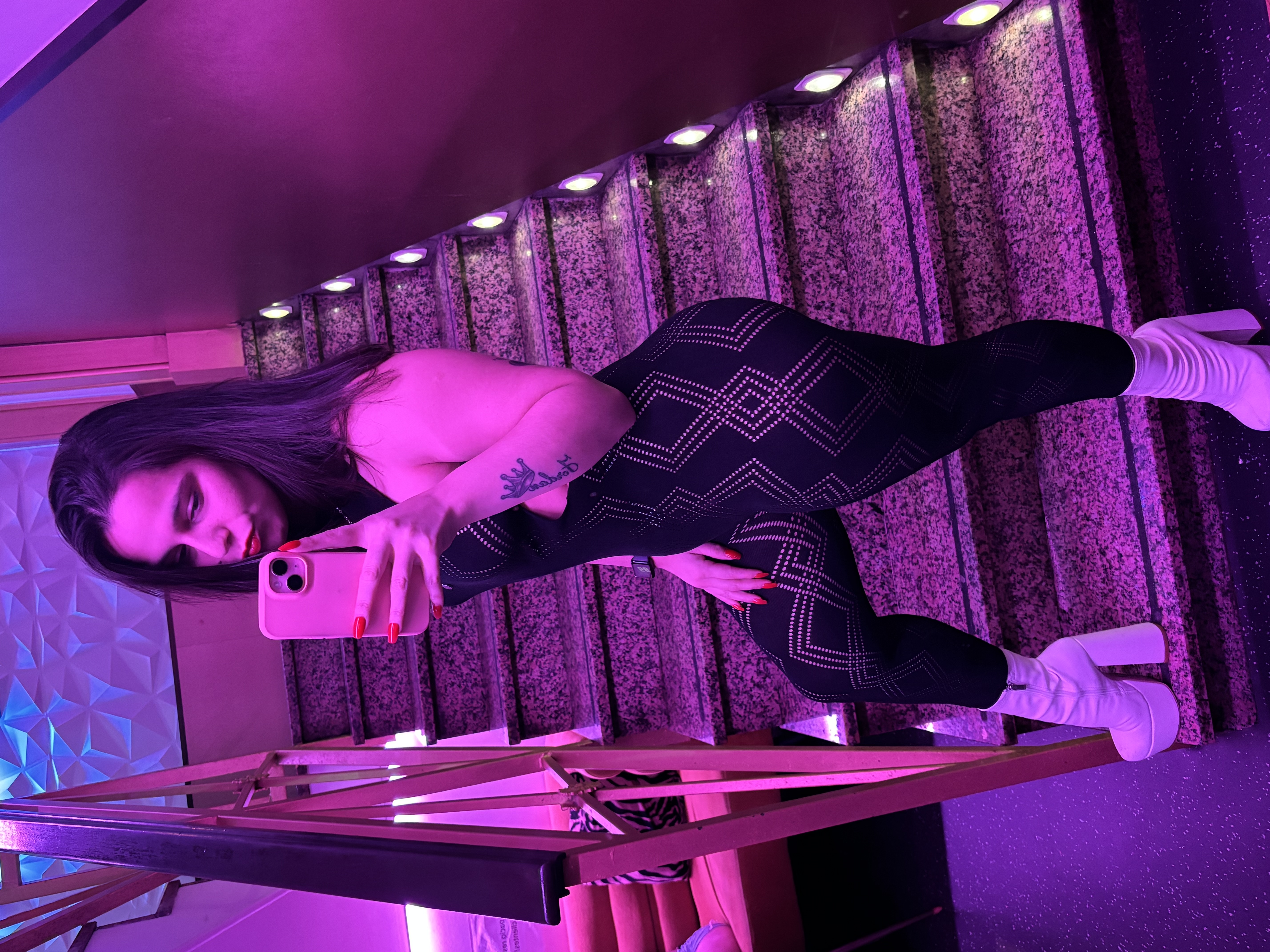 600681473 | DIANA | Chica