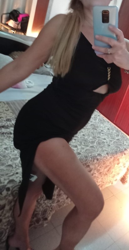 632995674 | CLAUDIA | Chica