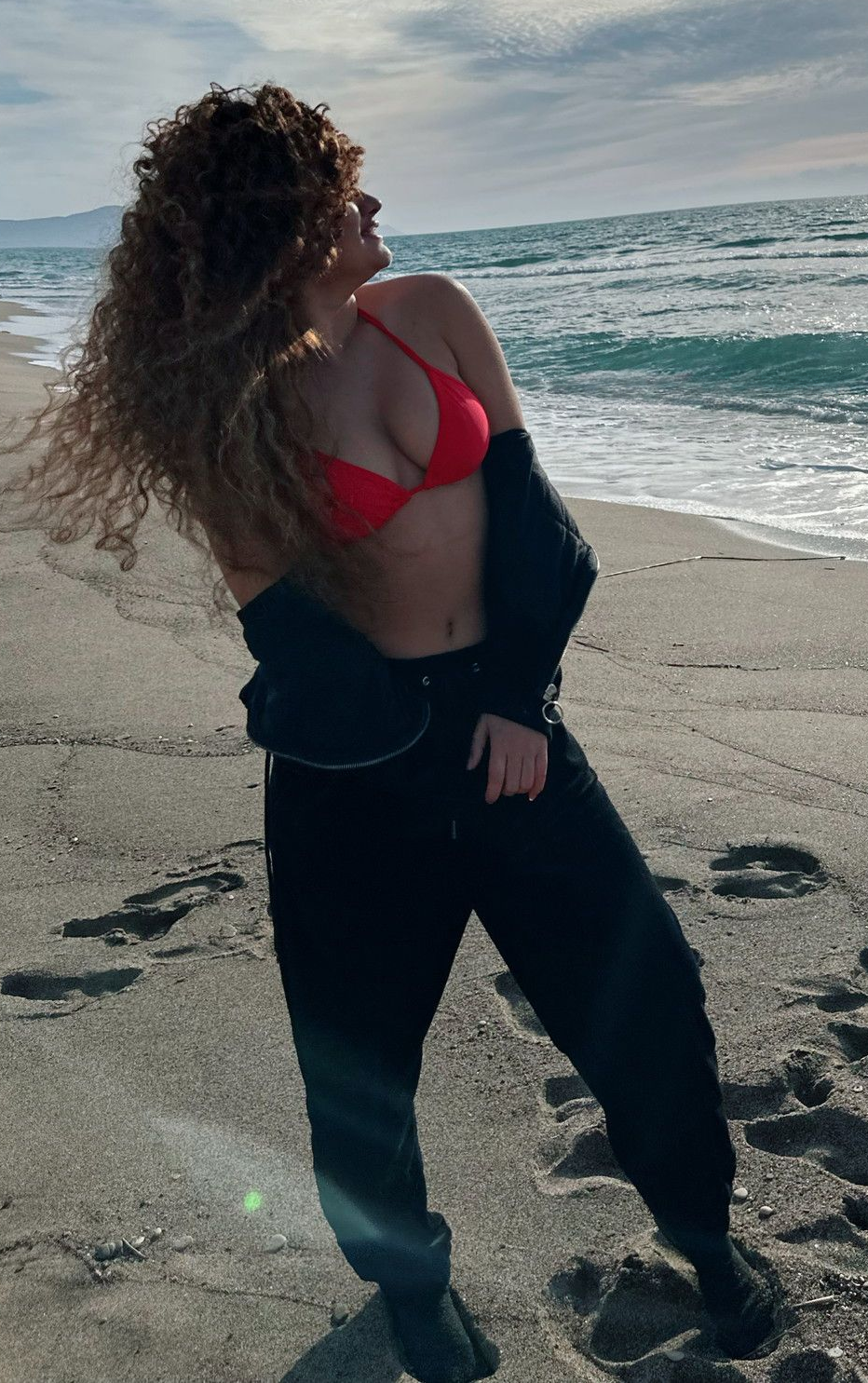 637062090 | ANGÉLICA | Chica