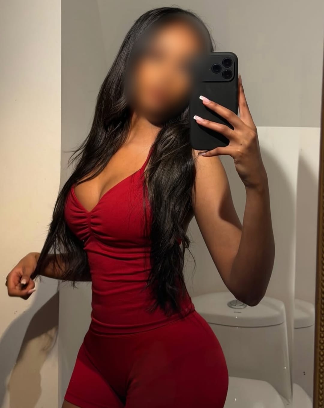 604368011 | ALEJANDRA | Puta