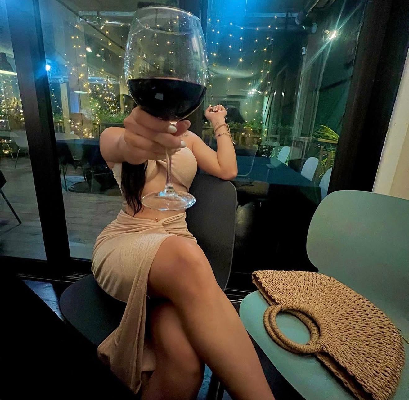 627114131 | LAURA | Chica